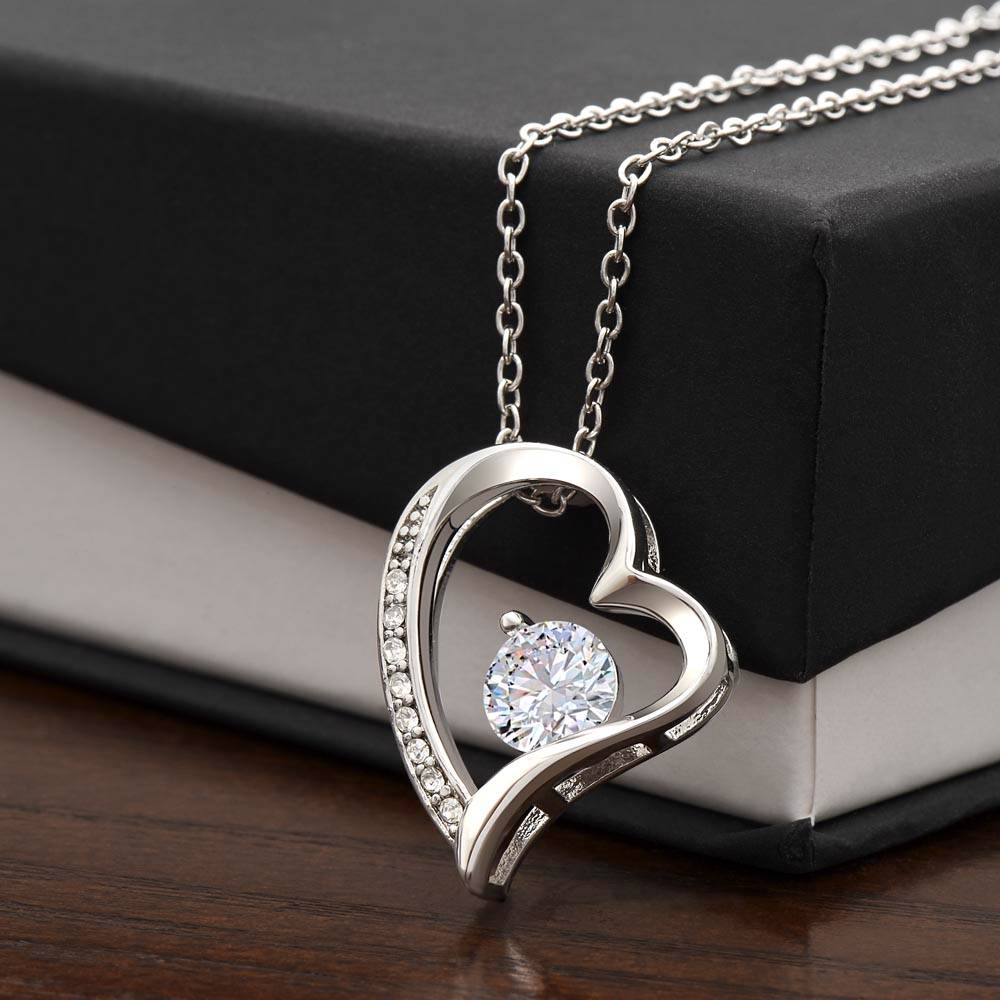 Elegant Forever Love Necklace – “To My Mom” Message Gift