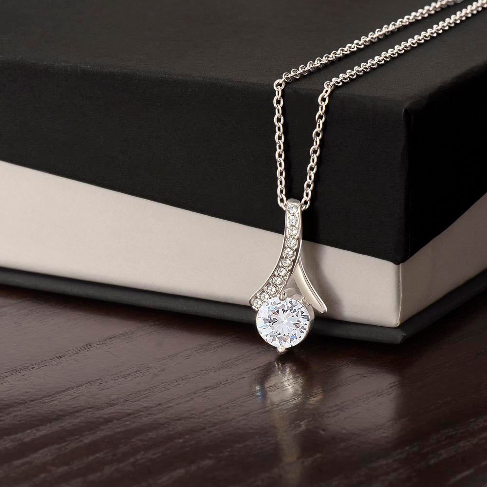 Beautiful Gift. Alluring Beauty Necklace/Non-Message Card